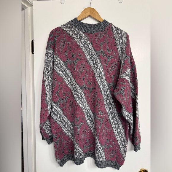 Vintage Grace Oversized Knit Sweater Made in Canada - Picture 9 of 10